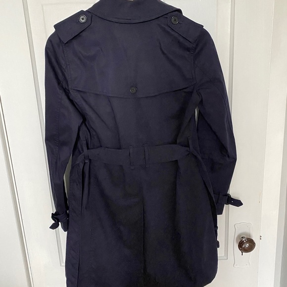 Aritzia Babaton trench coat - Picture 5 of 8